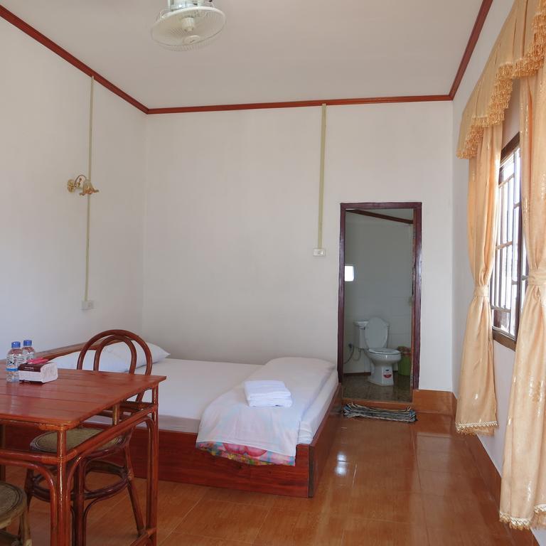 Kongkeo Guesthouse Muang Phonsavan Luaran gambar